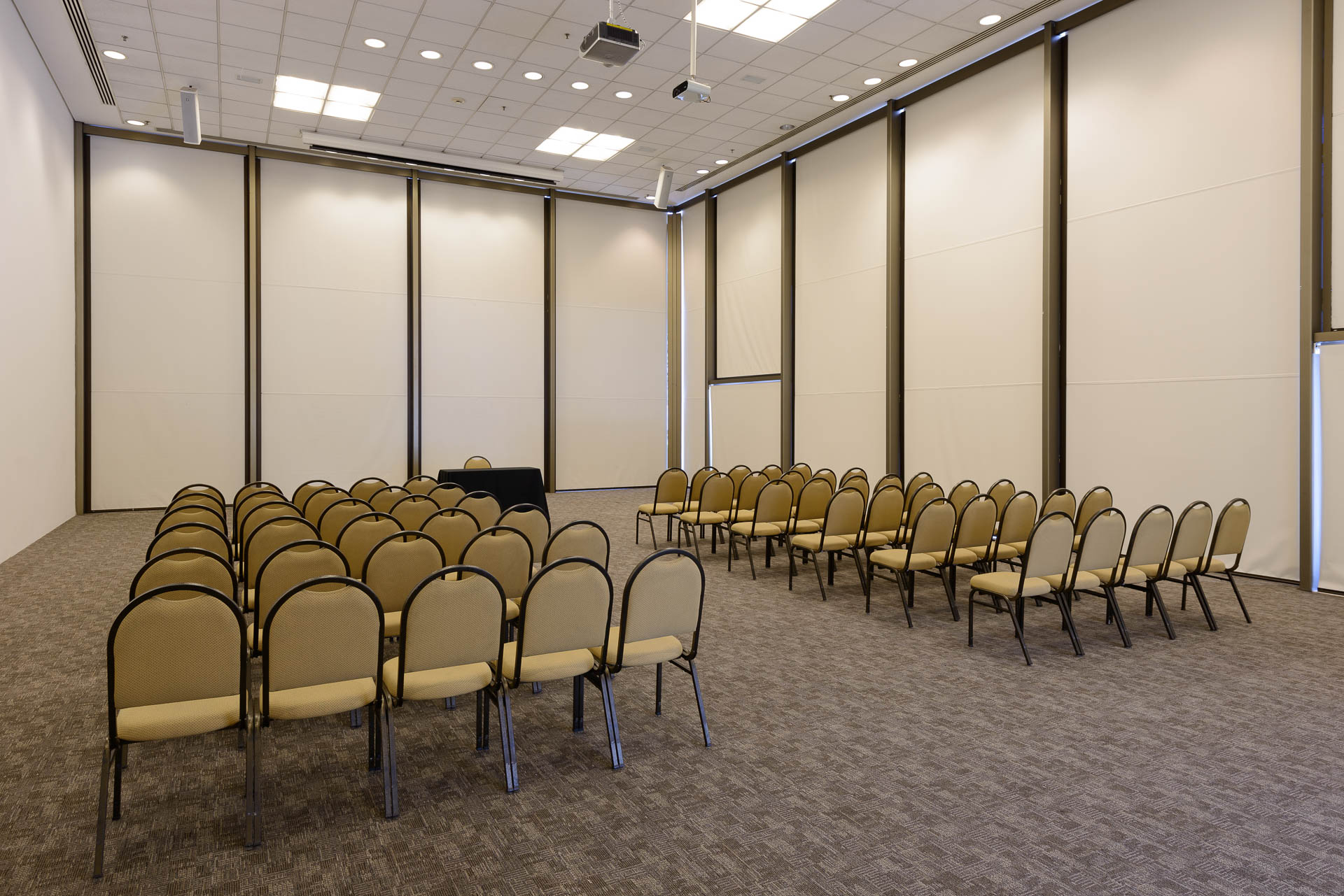 Faria Lima Financial Center conference  hall with several chairs