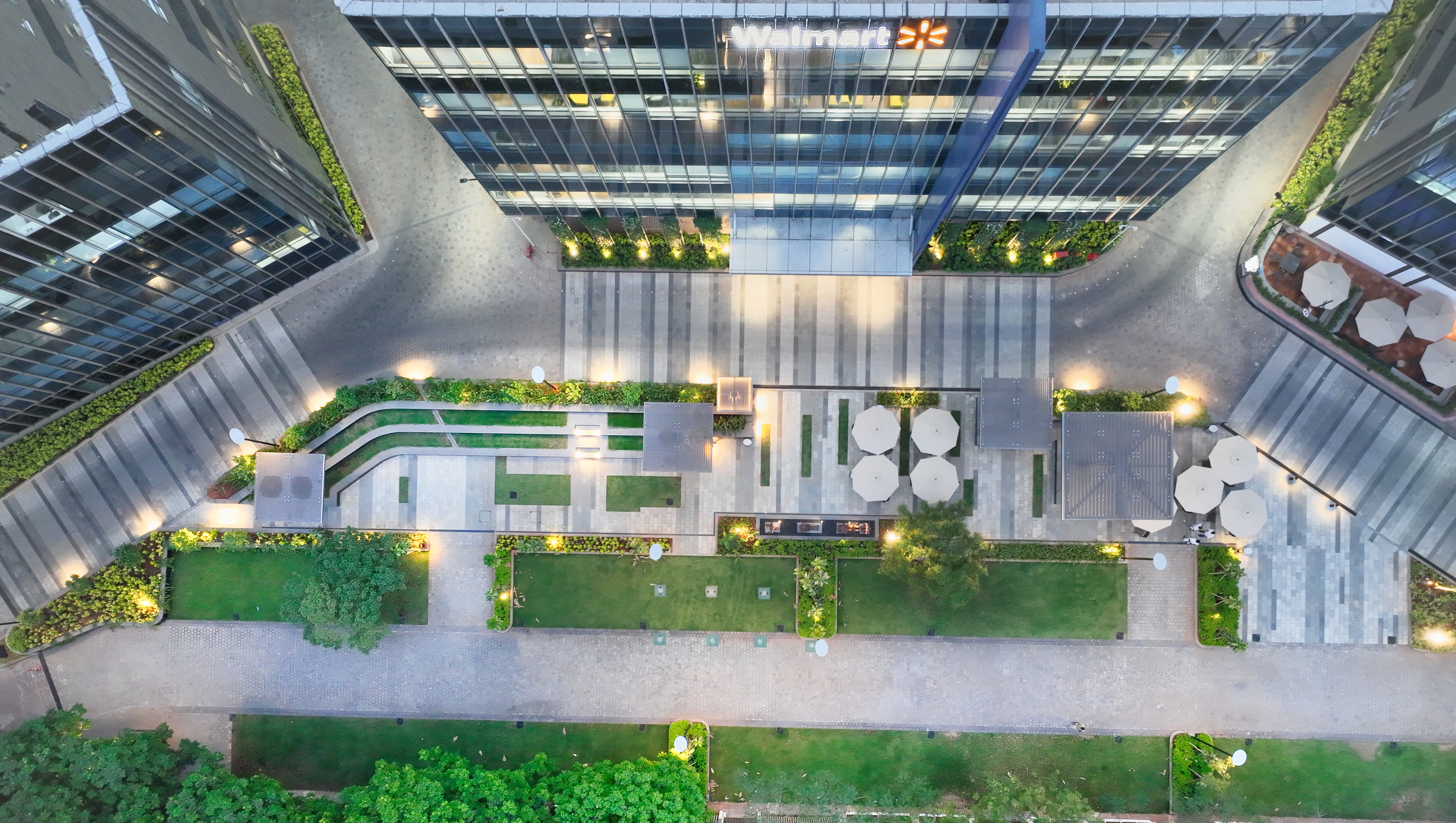 Bird's eye view of the courtyard and green space