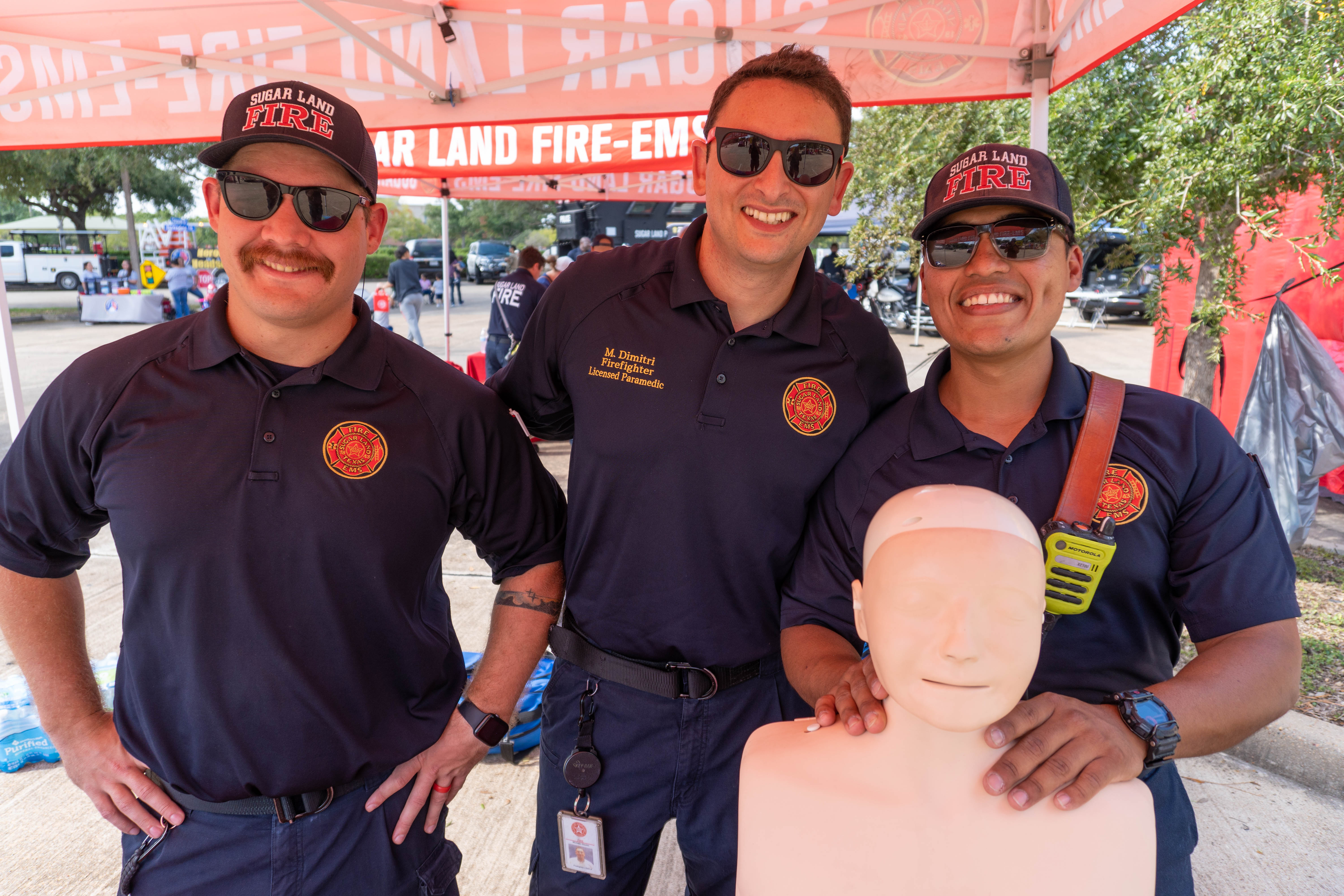 Sugar Land Firefighters and Police Officers Public Safety Extravaganza